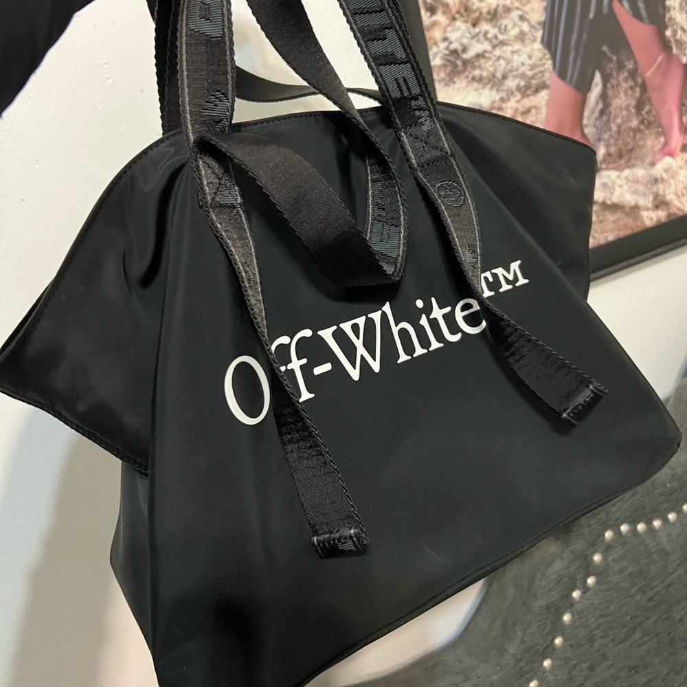Off white purse